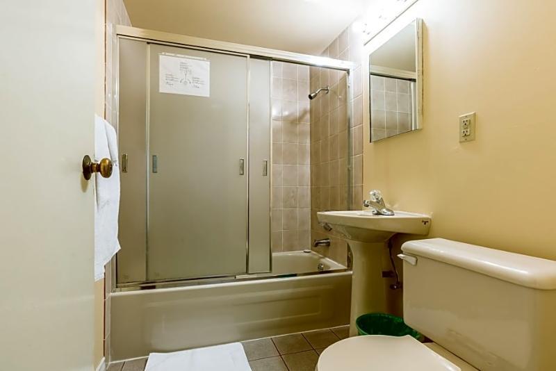 Bay Hotel Vancouver