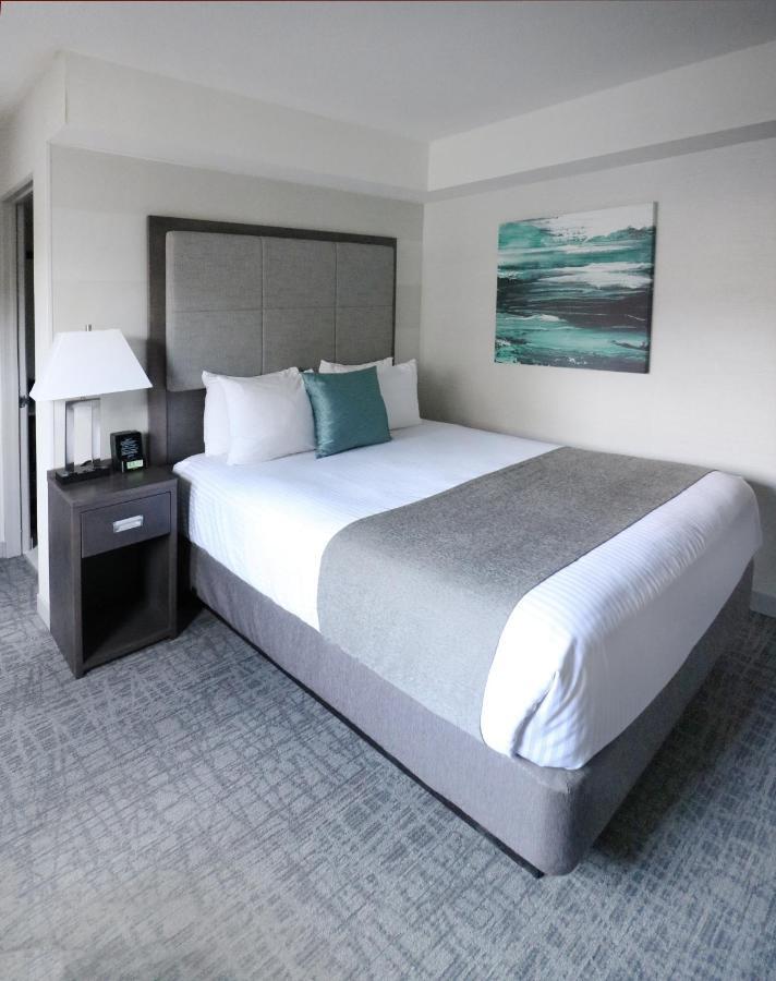 Western Sands 3*
