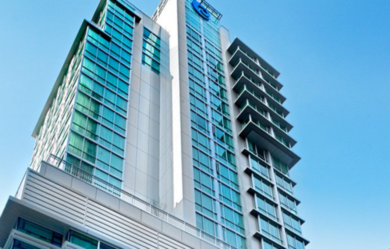 Hotel Coast Coal Harbour By Apa 4*