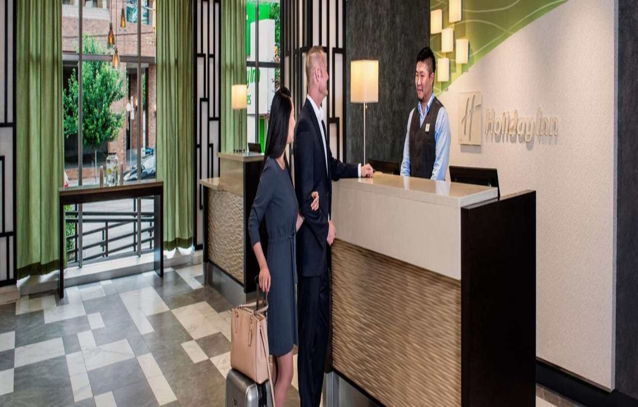 Hotel & Downtown By Ihg Vancouver