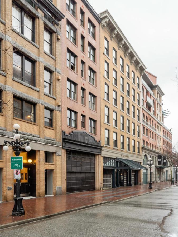Sterling Suites - Gastown Apartment *